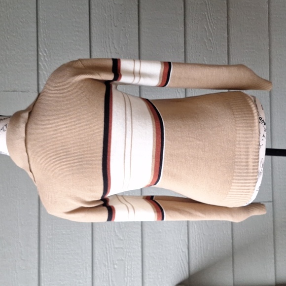 Vintage 70's Dagger Collar Striped Vneck Long Sleeve Sweater Size Small  Tan - Picture 4 of 10